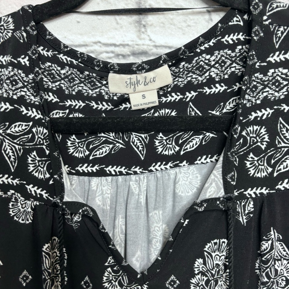 b🌼3/$30🌼Style & Co Black Printed Long Sleeve Blouse Size Small - Picture 10 of 16